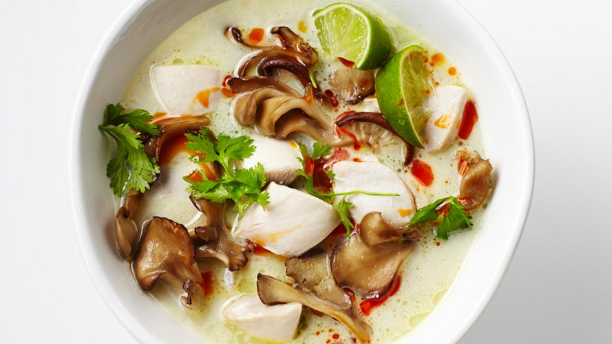 Tom Kha Kai – Spicy Chicken Coconut Soup